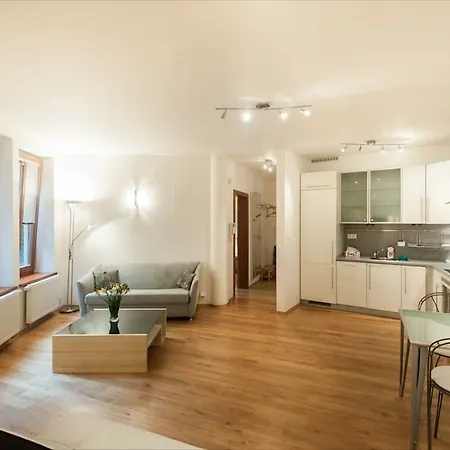 Romantic Near River Appartement