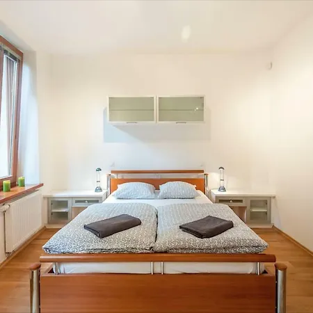 Romantic Near River Appartement *